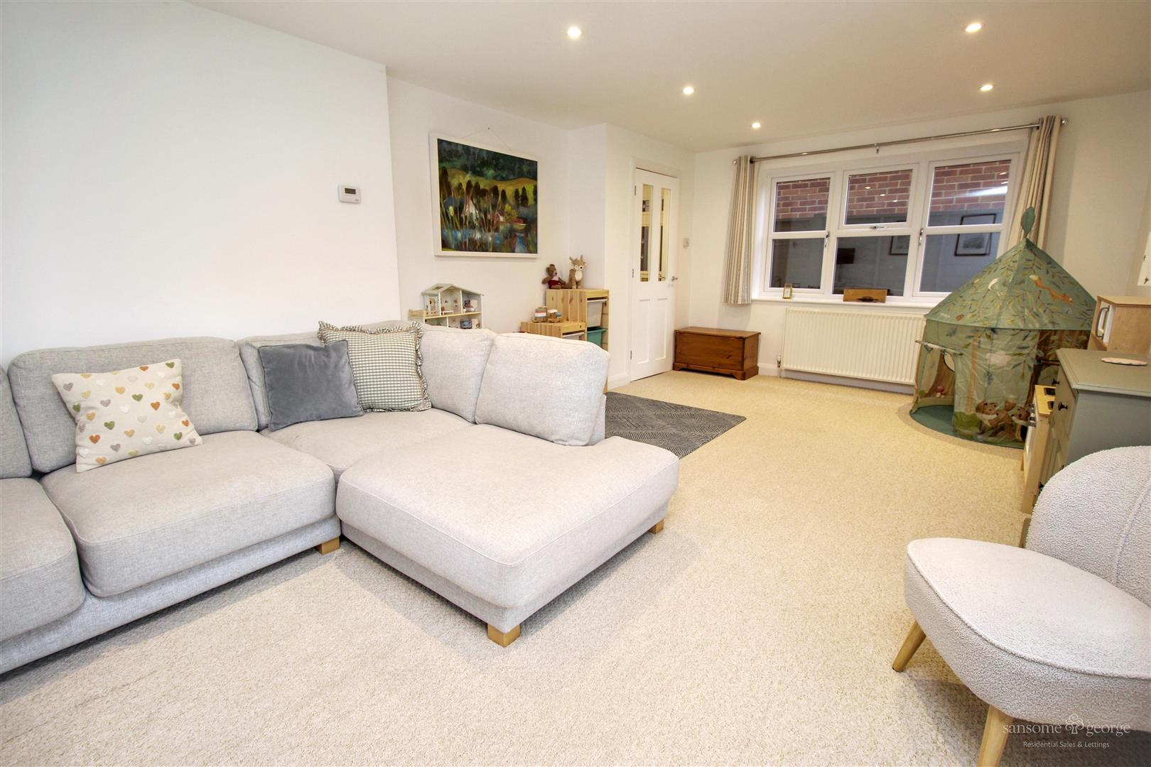Bradwell Road, Tilehurst, Reading